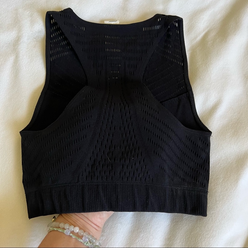 Fabletics- Sports Bra - Picture 7 of 7